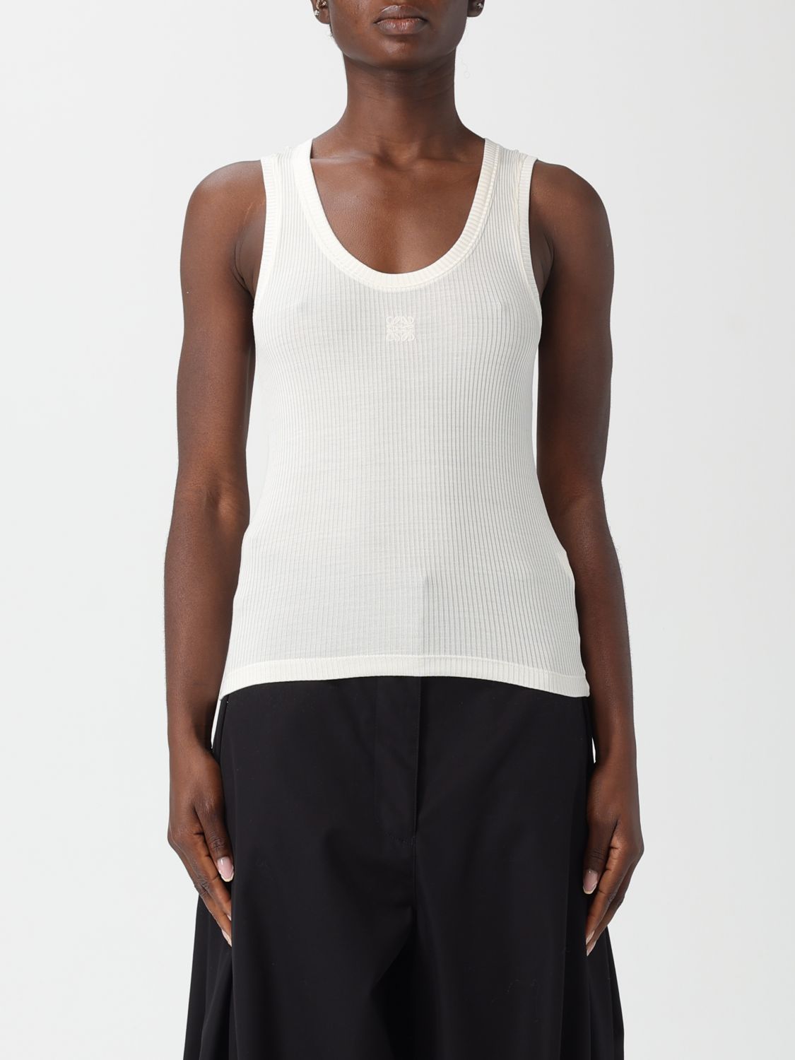 woman's top