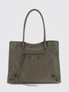 woman's tote bag