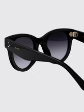 CELINE 48 woman&