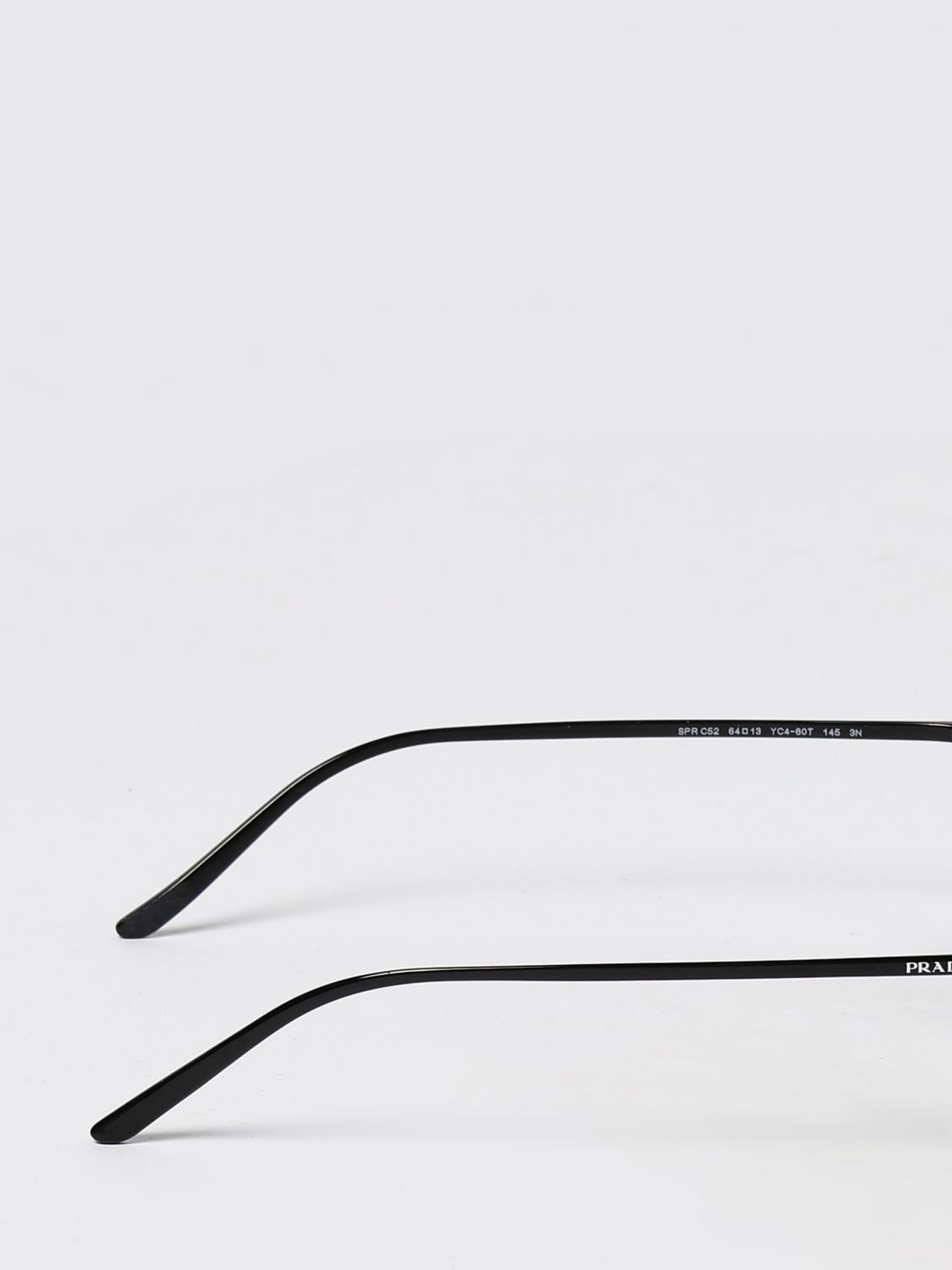 woman's sunglasses