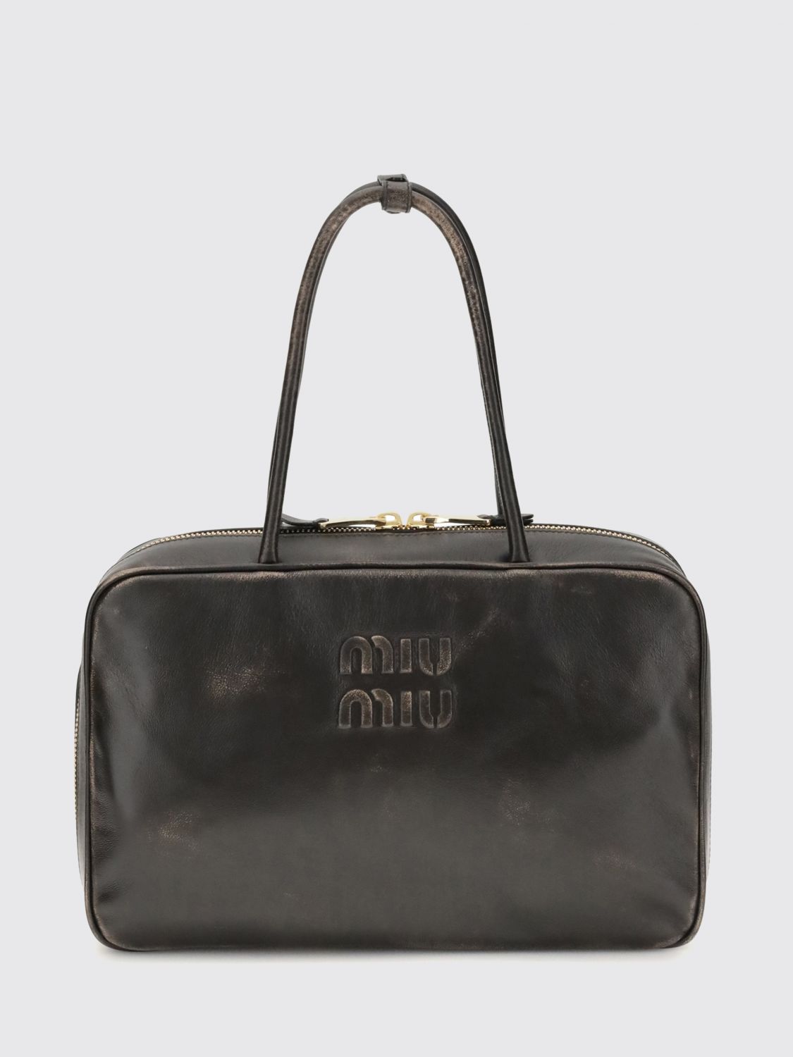 woman's shoulder bag