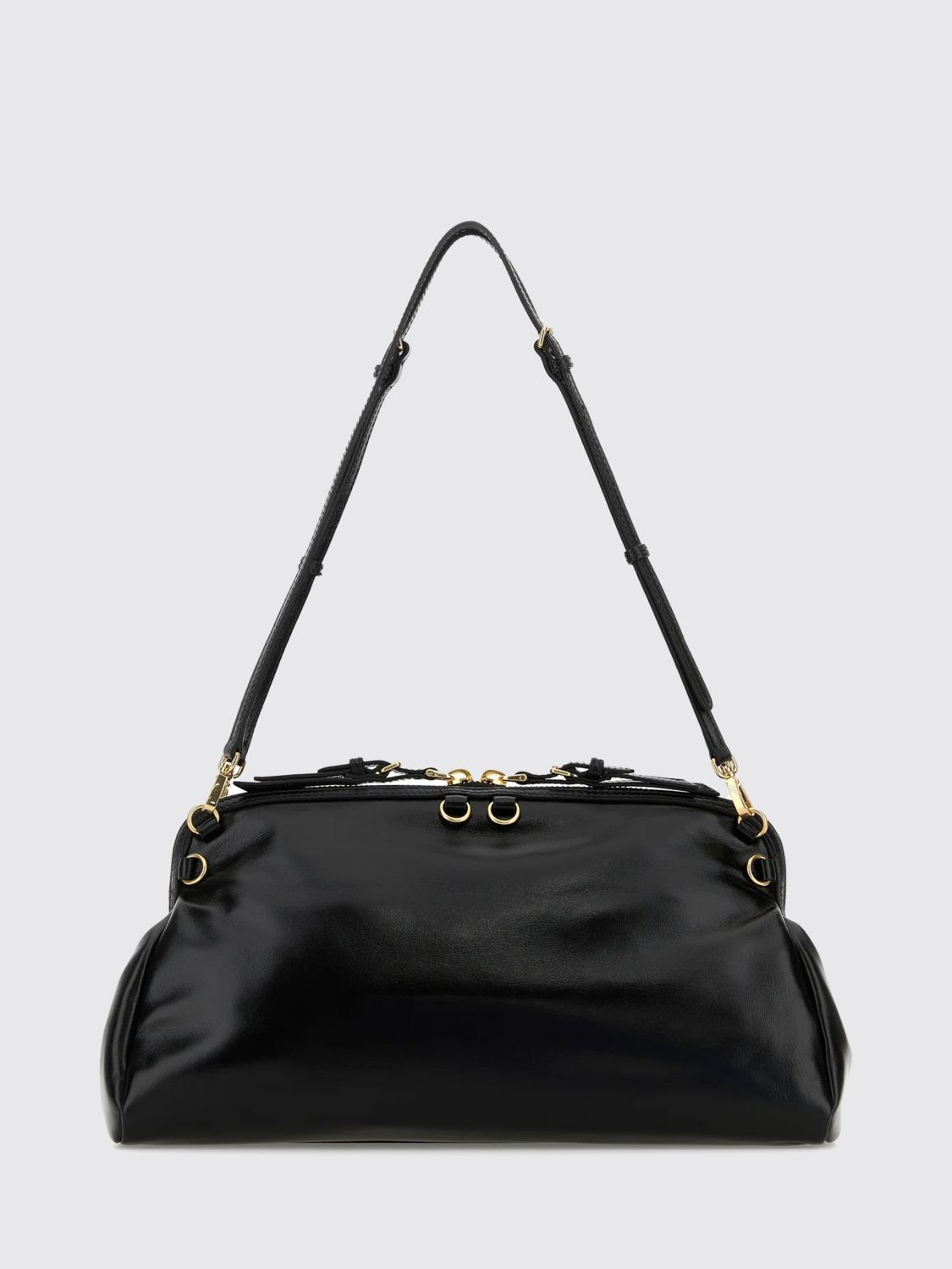 woman's shoulder bag