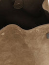 woman's shoulder bag