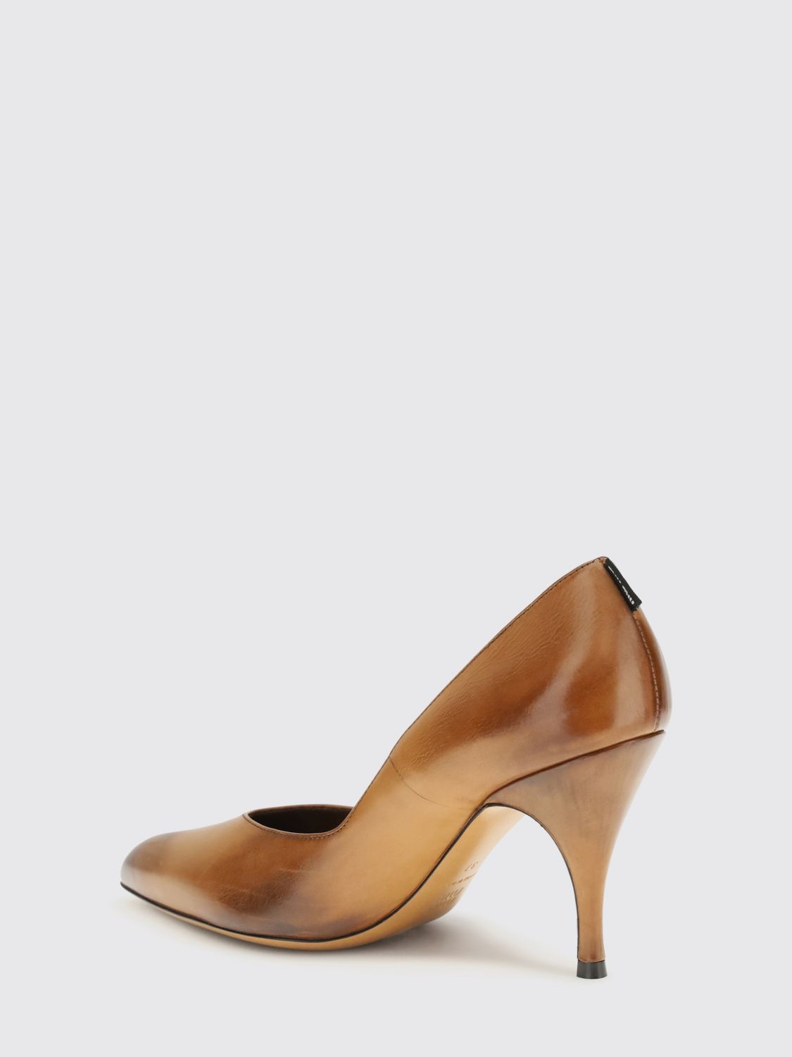 woman's pump