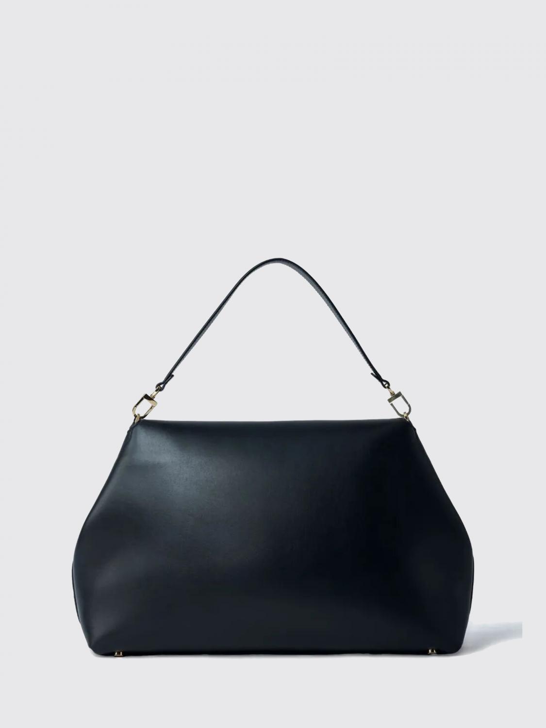 woman's shoulder bag