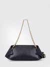woman's shoulder bag