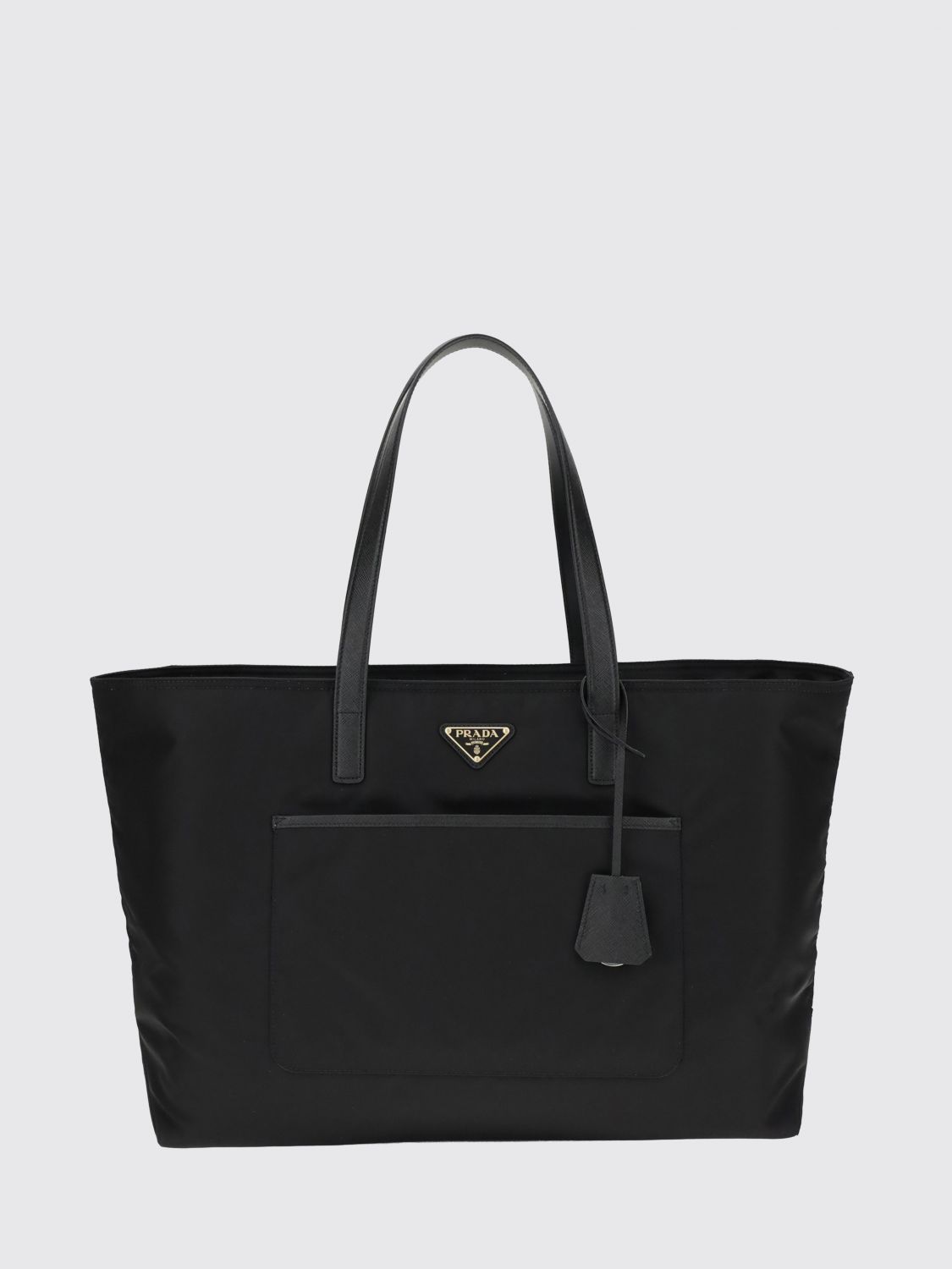 woman's tote bag