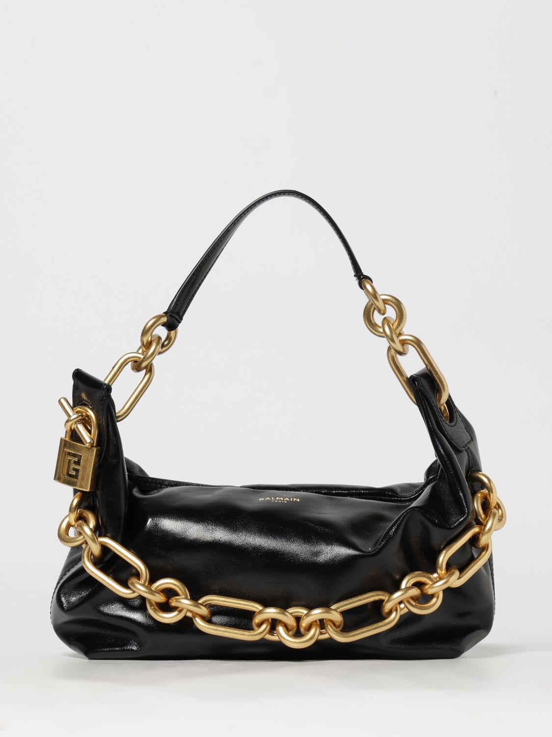 woman's shoulder bag
