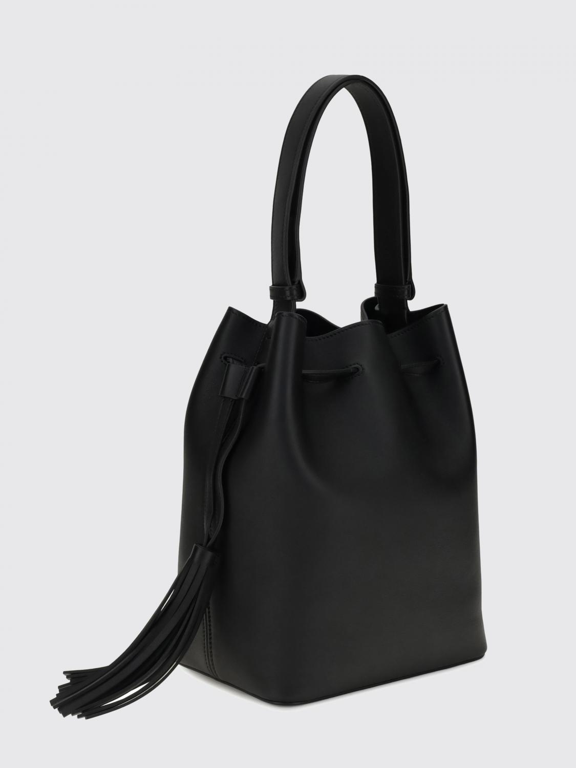 woman's shoulder bag