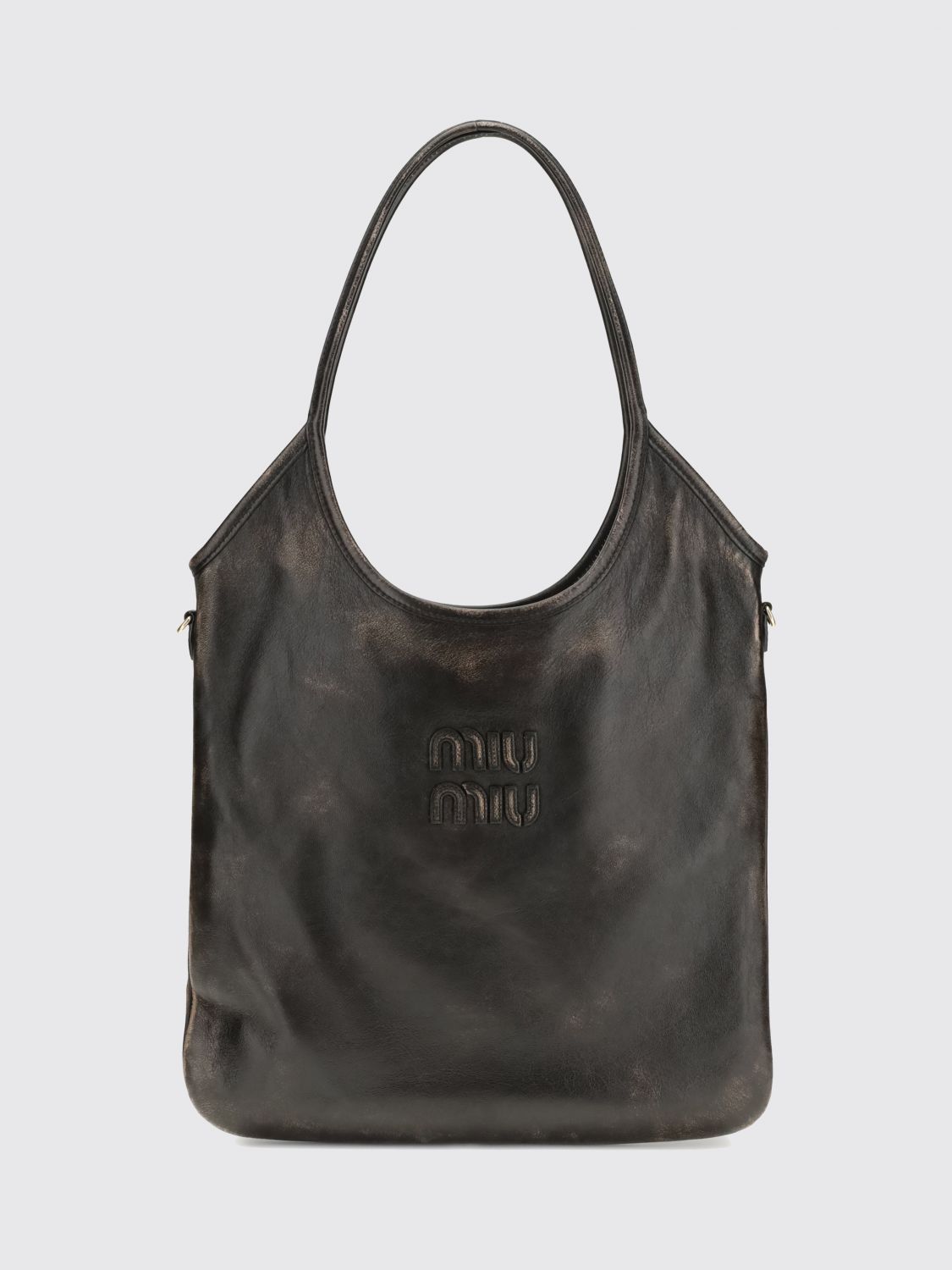 woman's shoulder bag