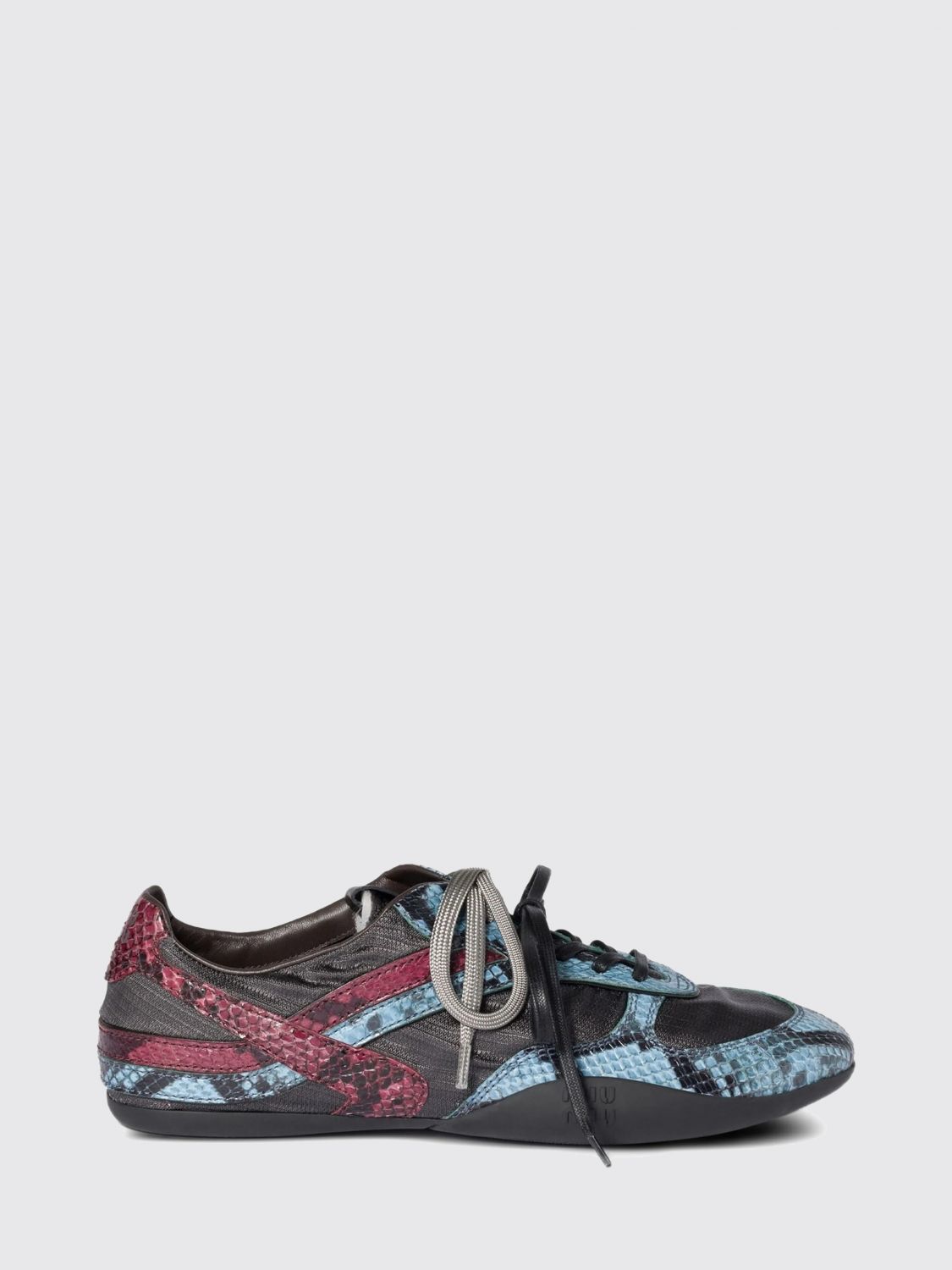 woman's sneakers