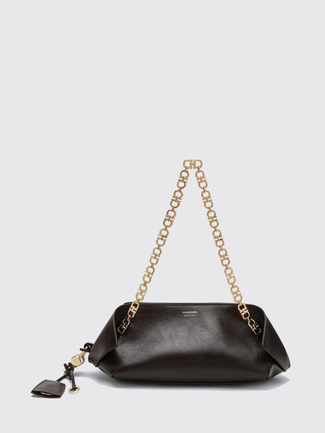 woman's shoulder bag