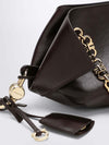 woman's shoulder bag