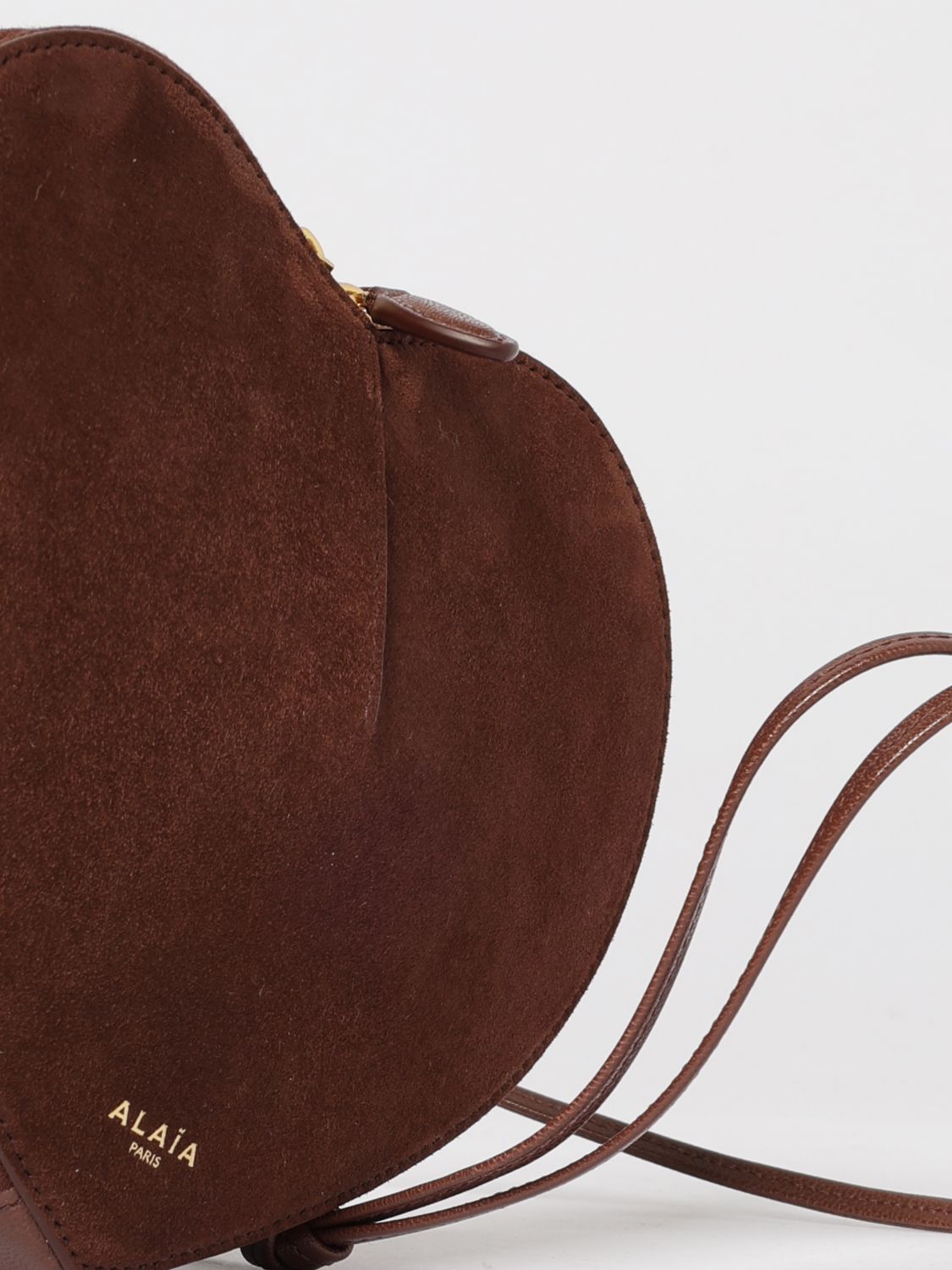 woman's shoulder bag