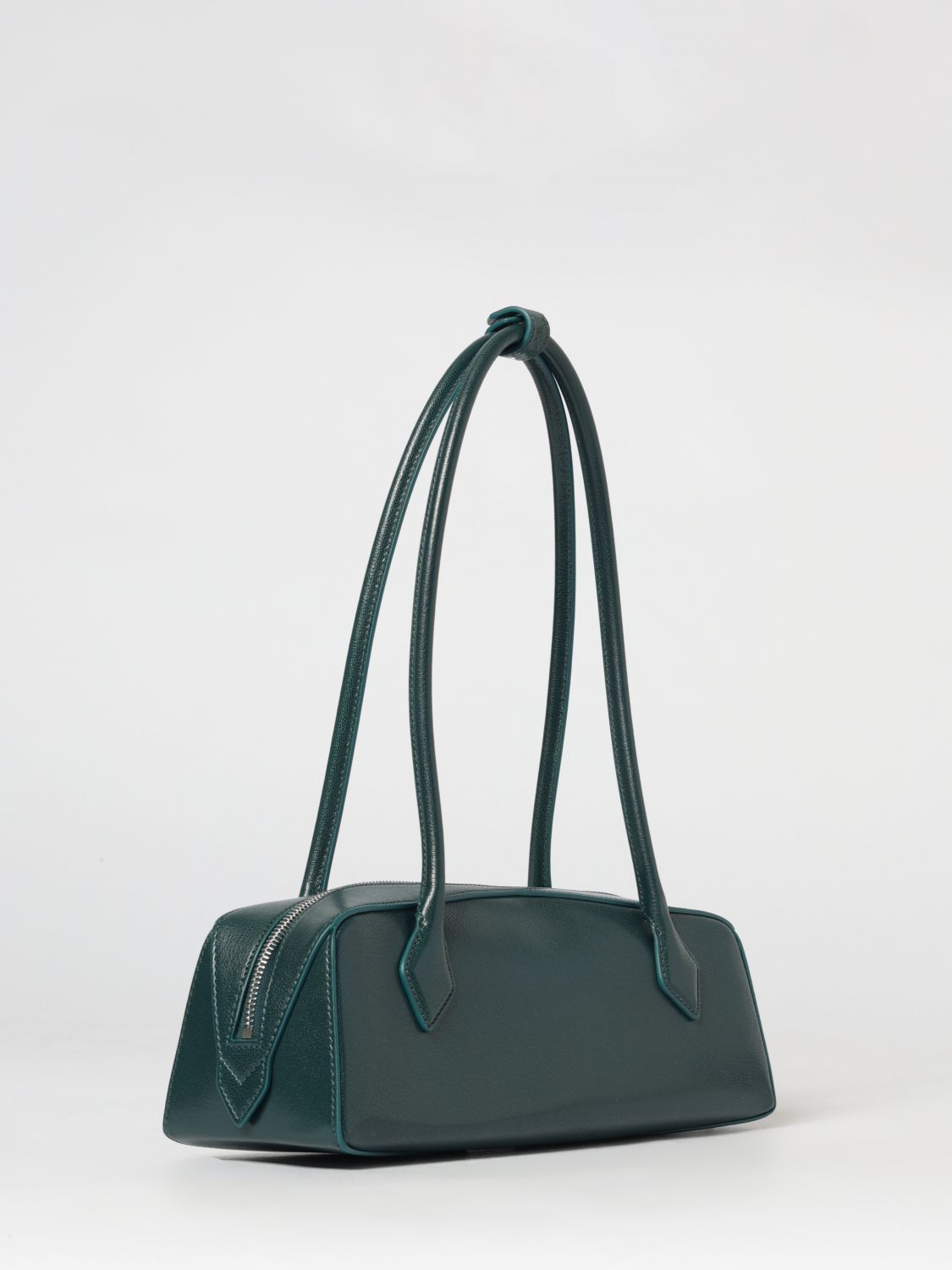 woman's shoulder bag