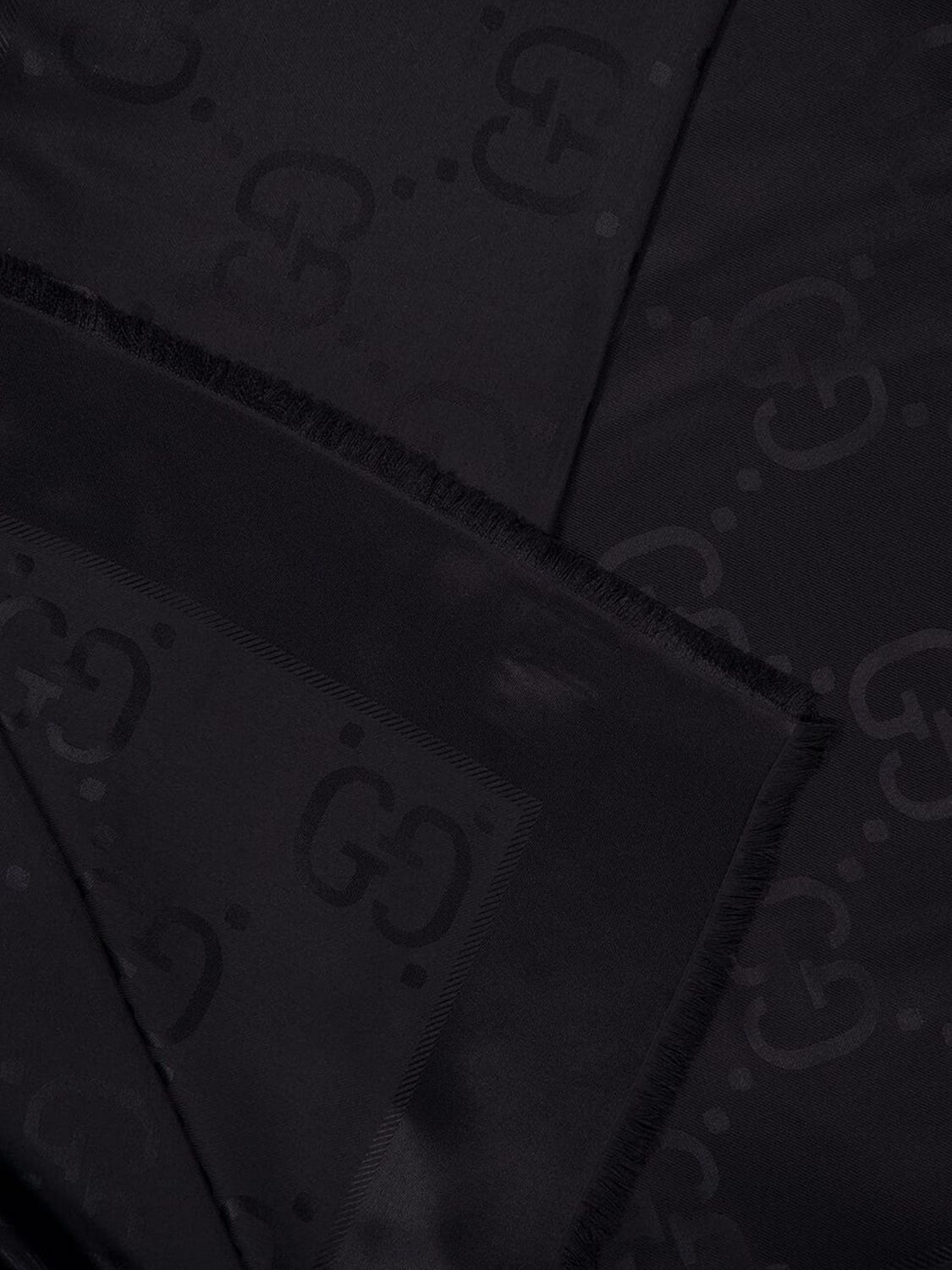 woman's scarf
