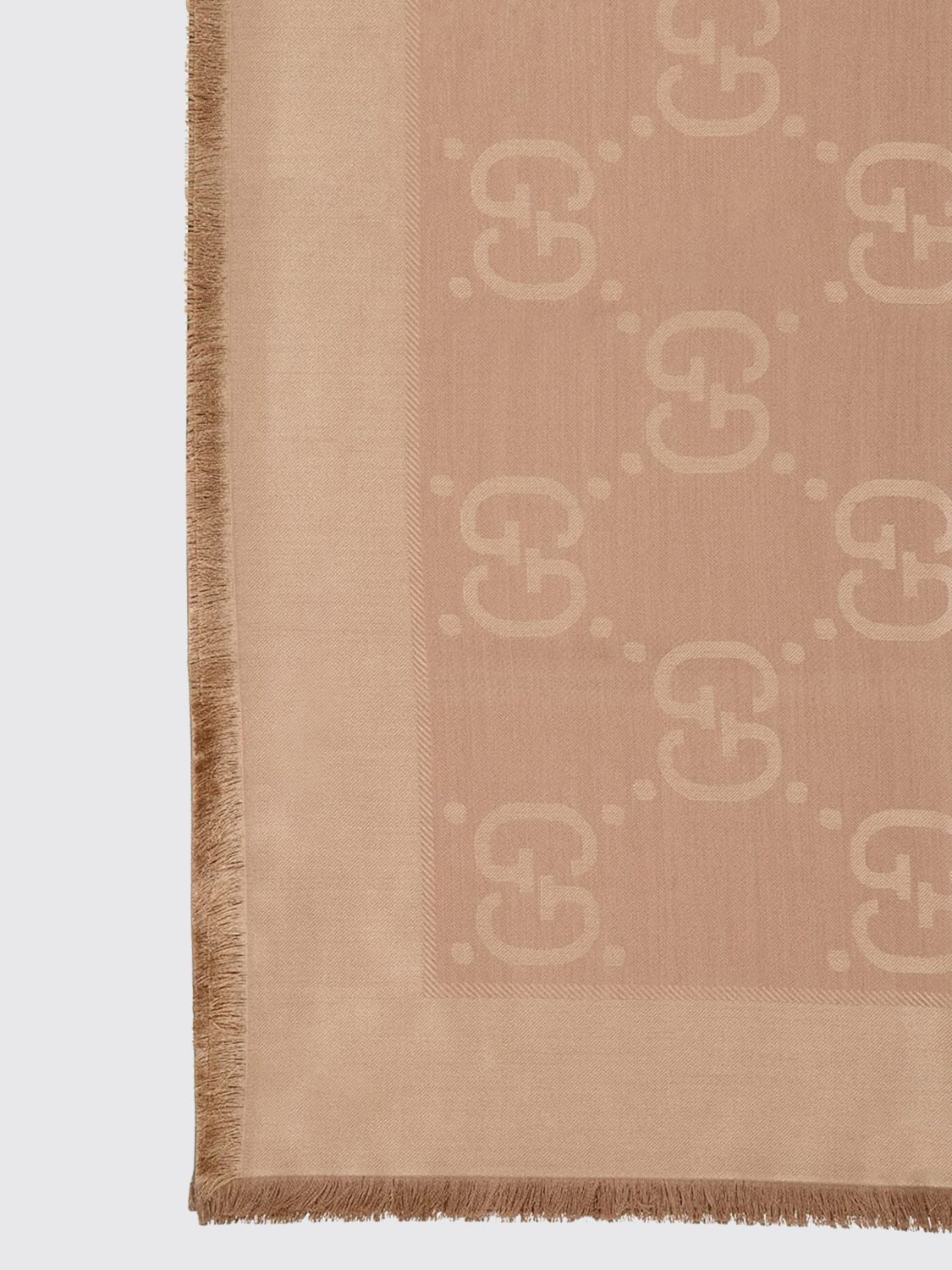 woman's scarf