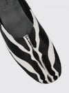 woman's ballet flat