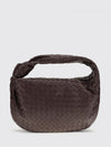 woman's shoulder bag