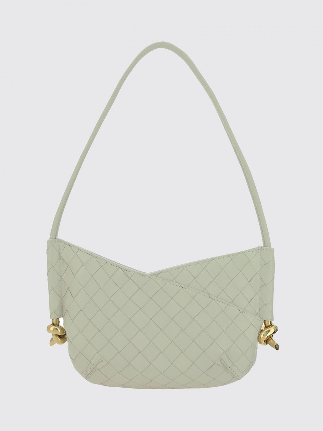 woman's shoulder bag