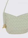 woman's shoulder bag