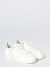woman's sneakers