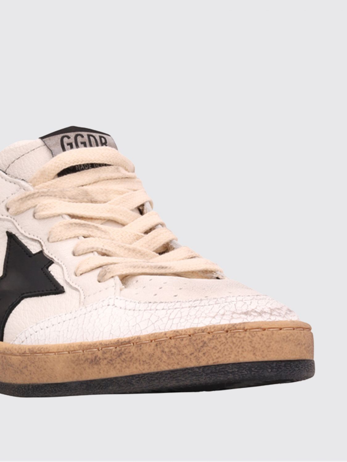 woman's sneakers