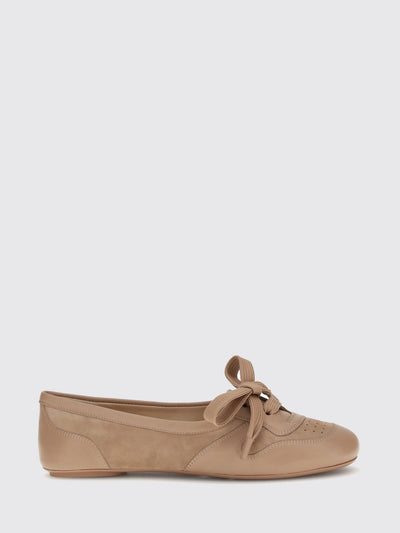 woman's ballet flat