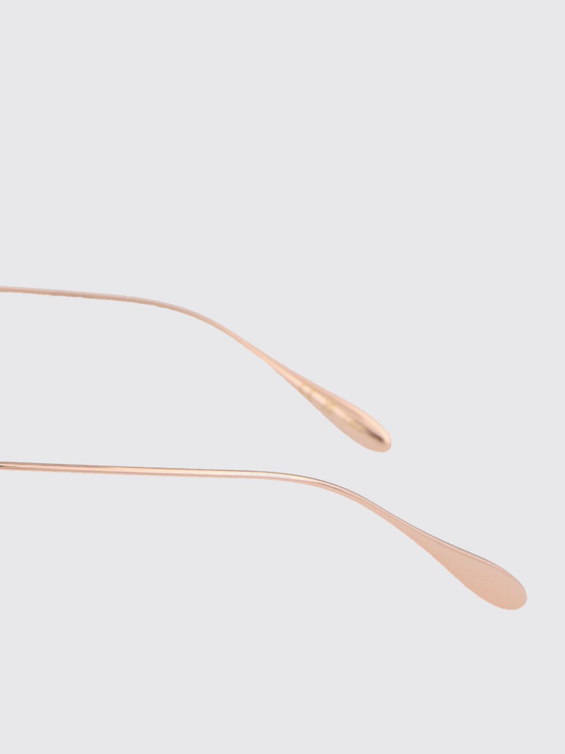 woman's sunglasses