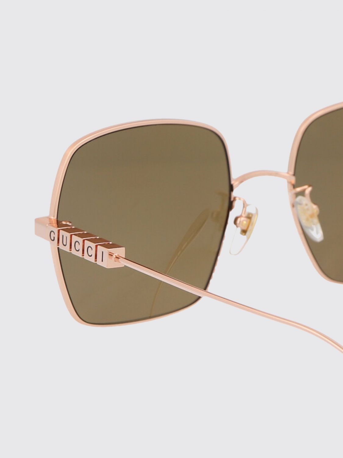 woman's sunglasses
