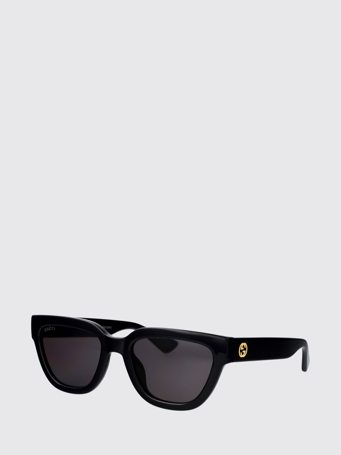 woman's sunglasses