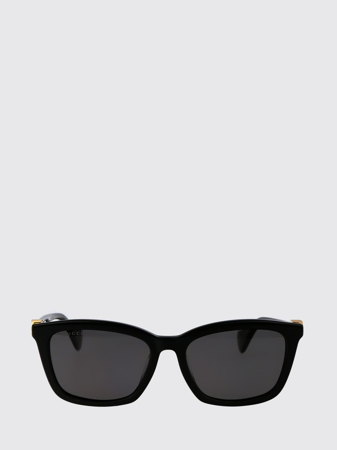 woman's sunglasses