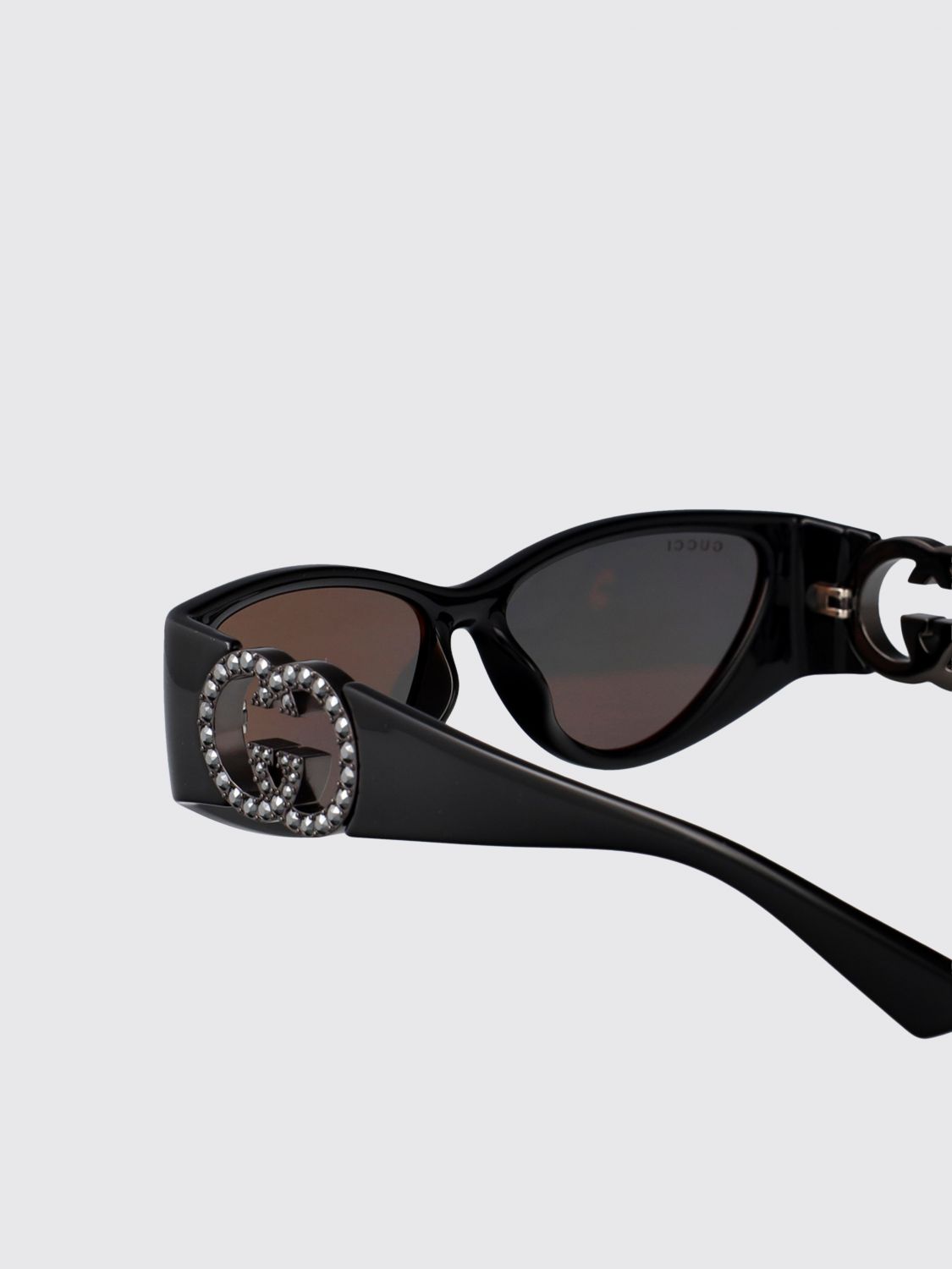 woman's sunglasses