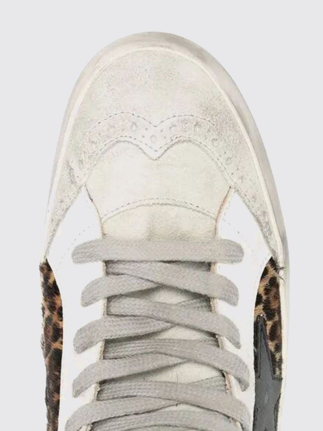 woman's sneakers
