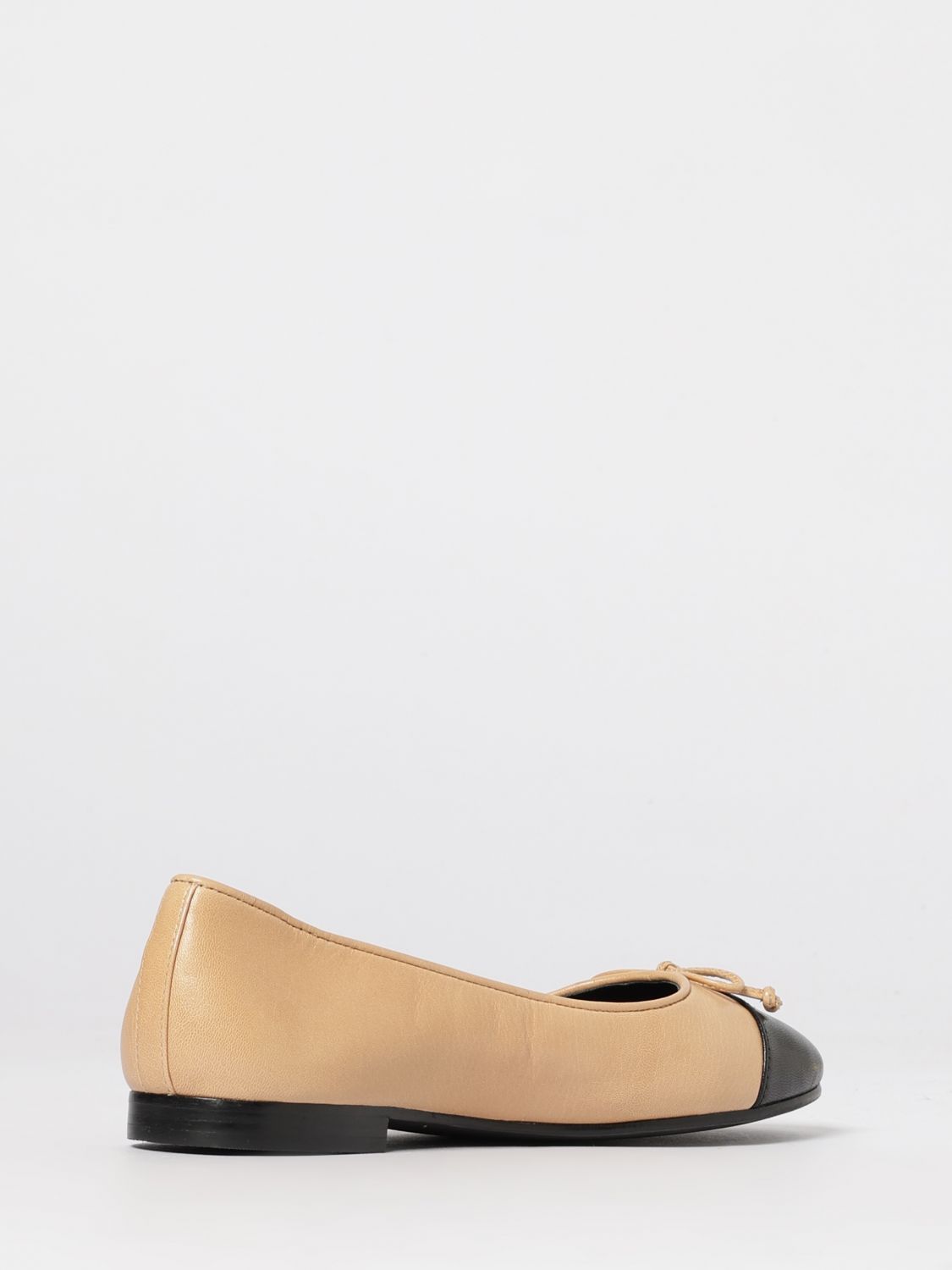 woman's ballet flat