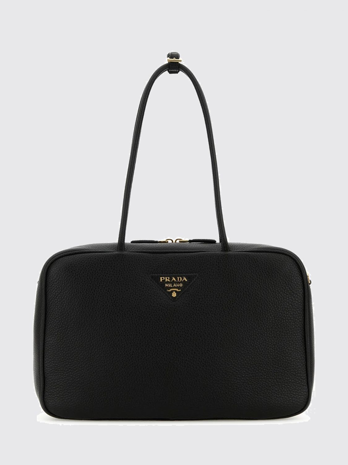 woman's shoulder bag