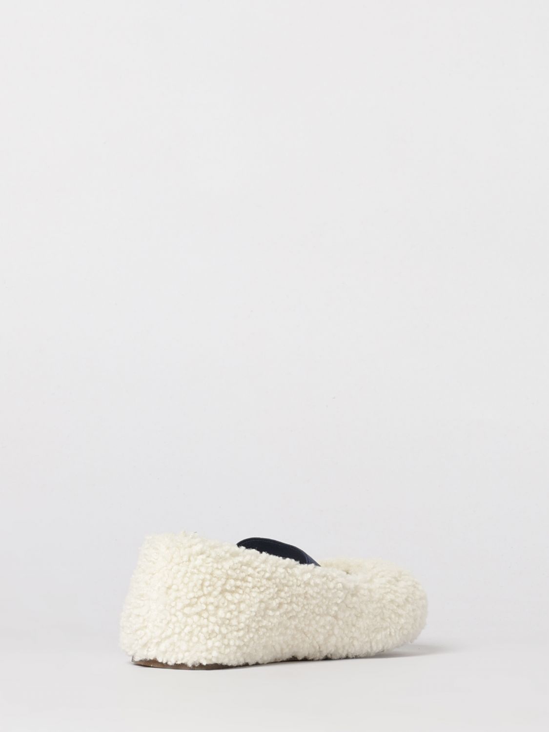 woman's ballet flat