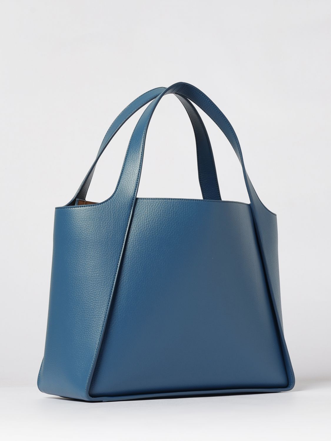 woman's tote bag