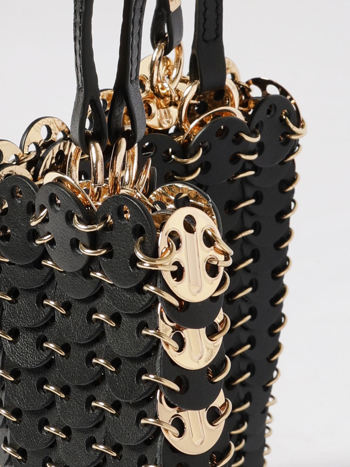 woman's shoulder bag