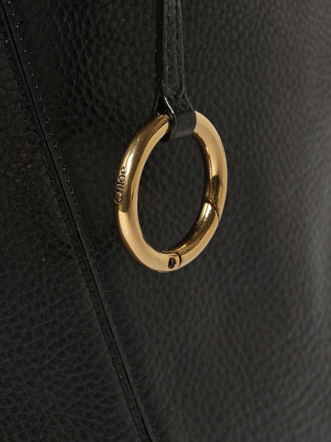 woman's shoulder bag chloé