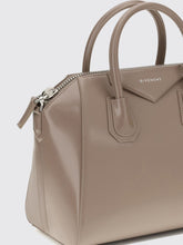GIVENCHY OS woman&