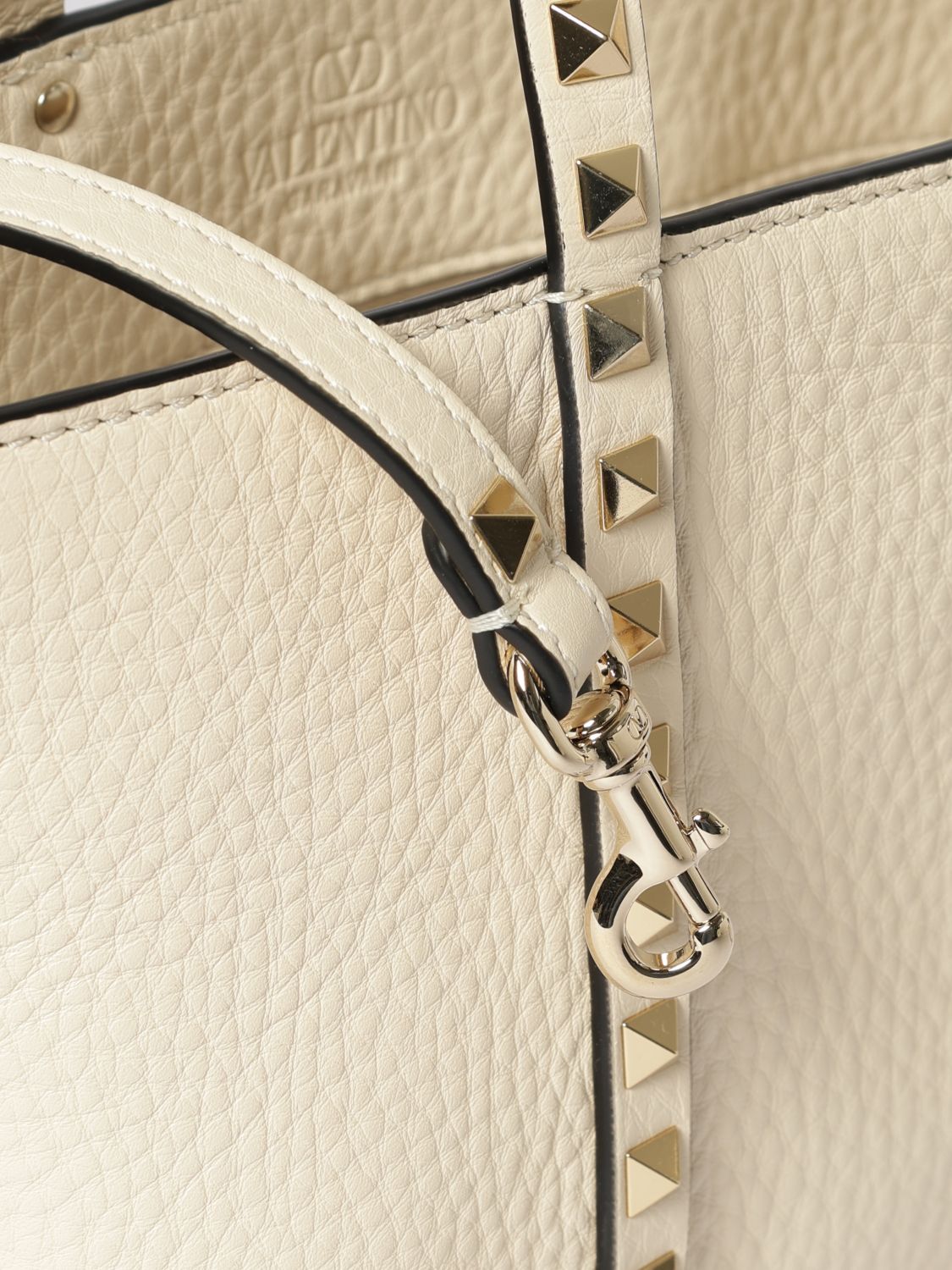 woman's handbag
