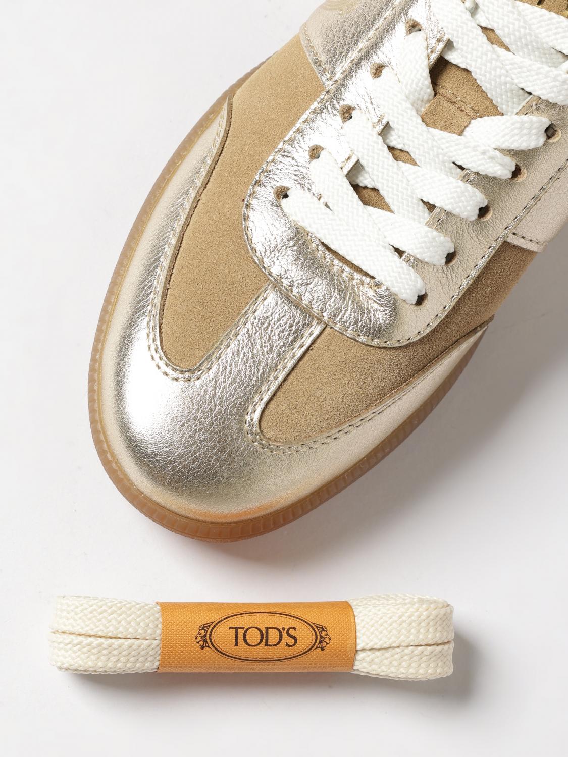 woman's sneakers