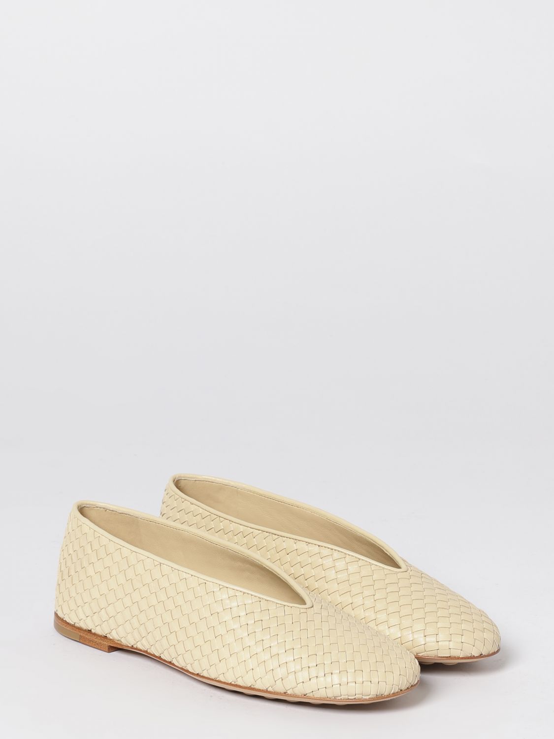 woman's ballet flat