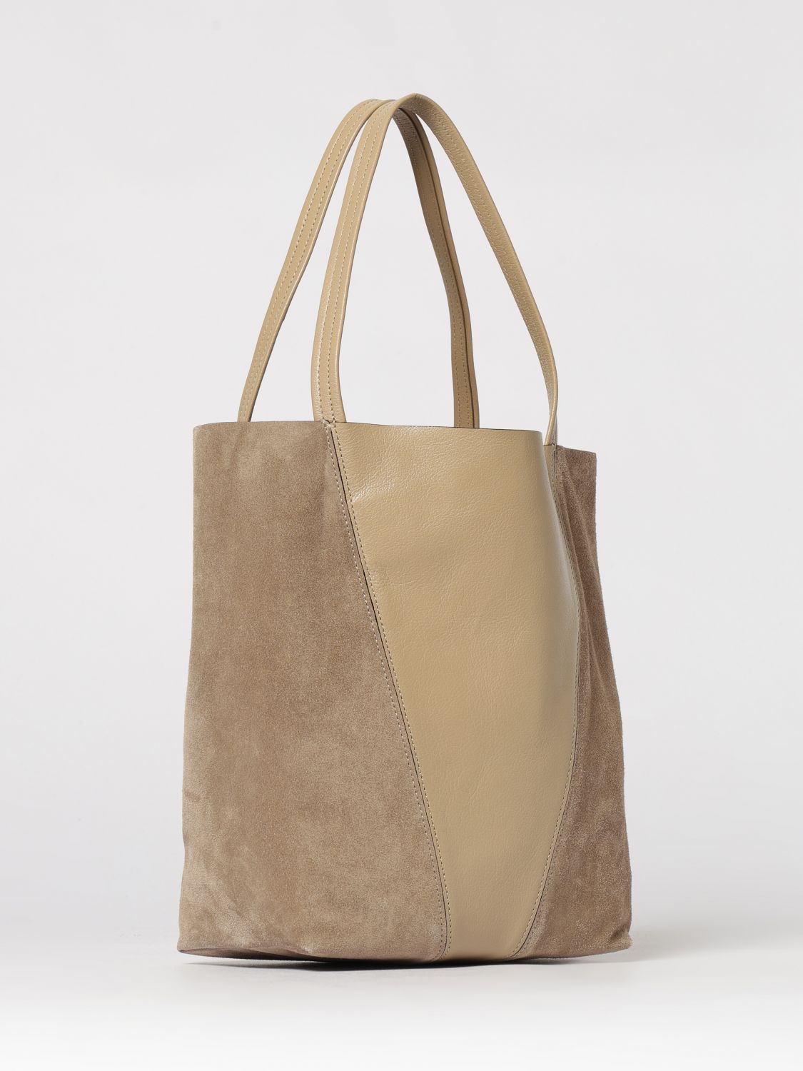 woman's shoulder bag chloé