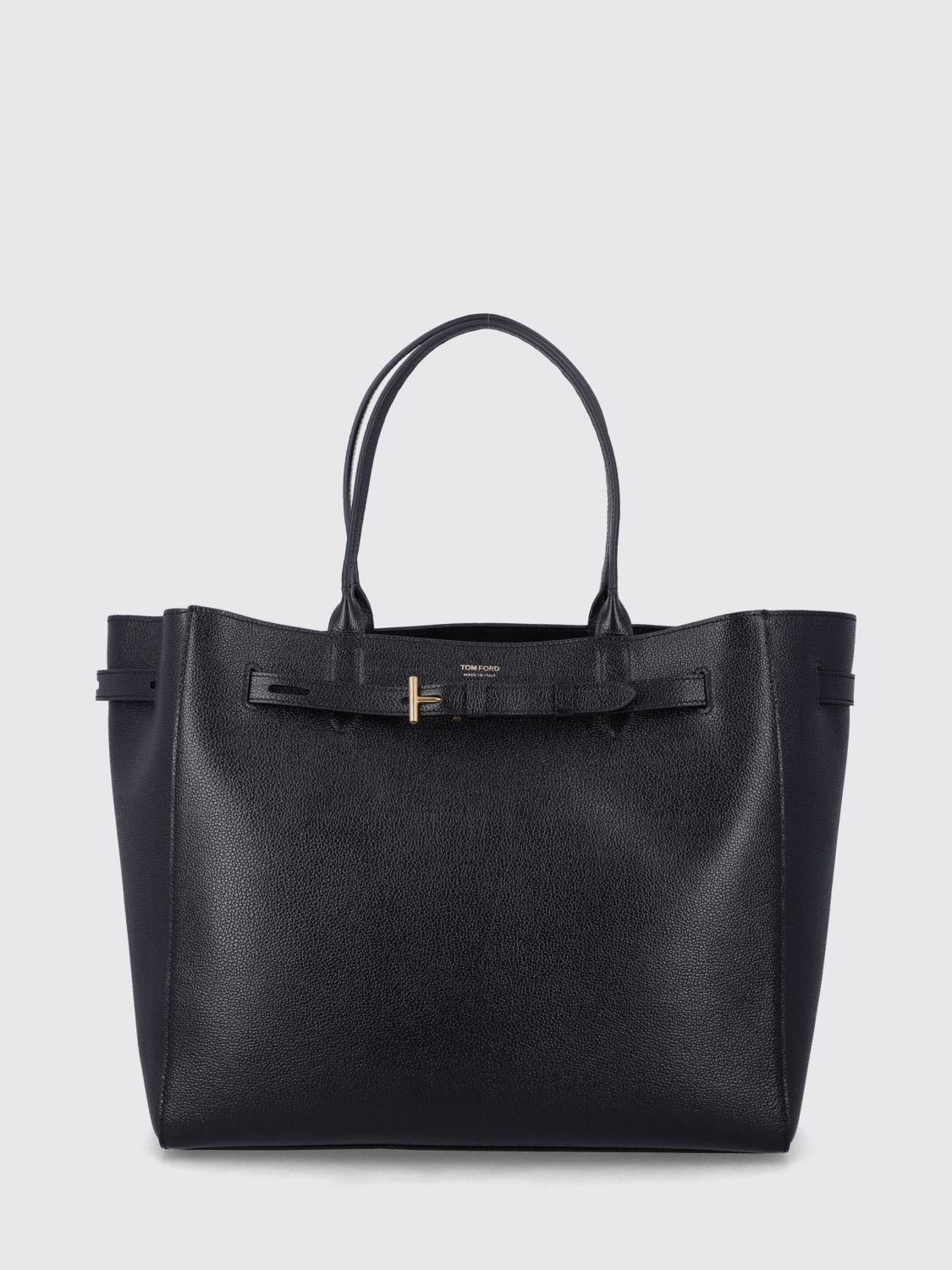 woman's tote bag