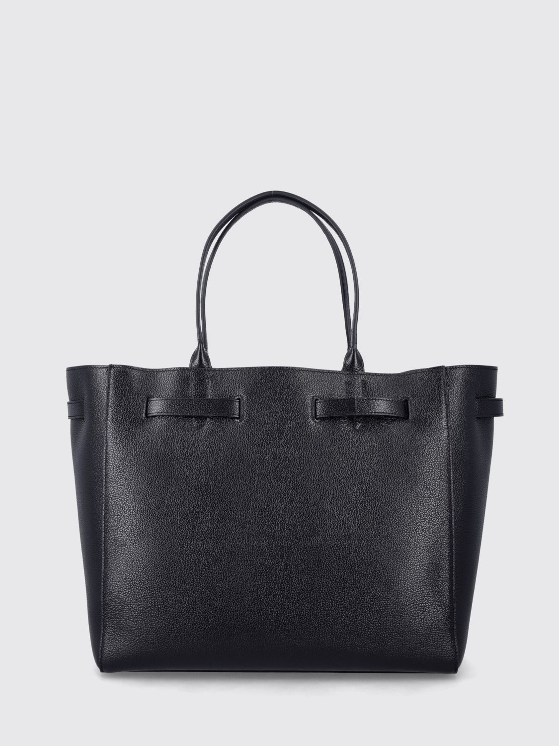woman's tote bag