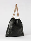 woman's shoulder bag