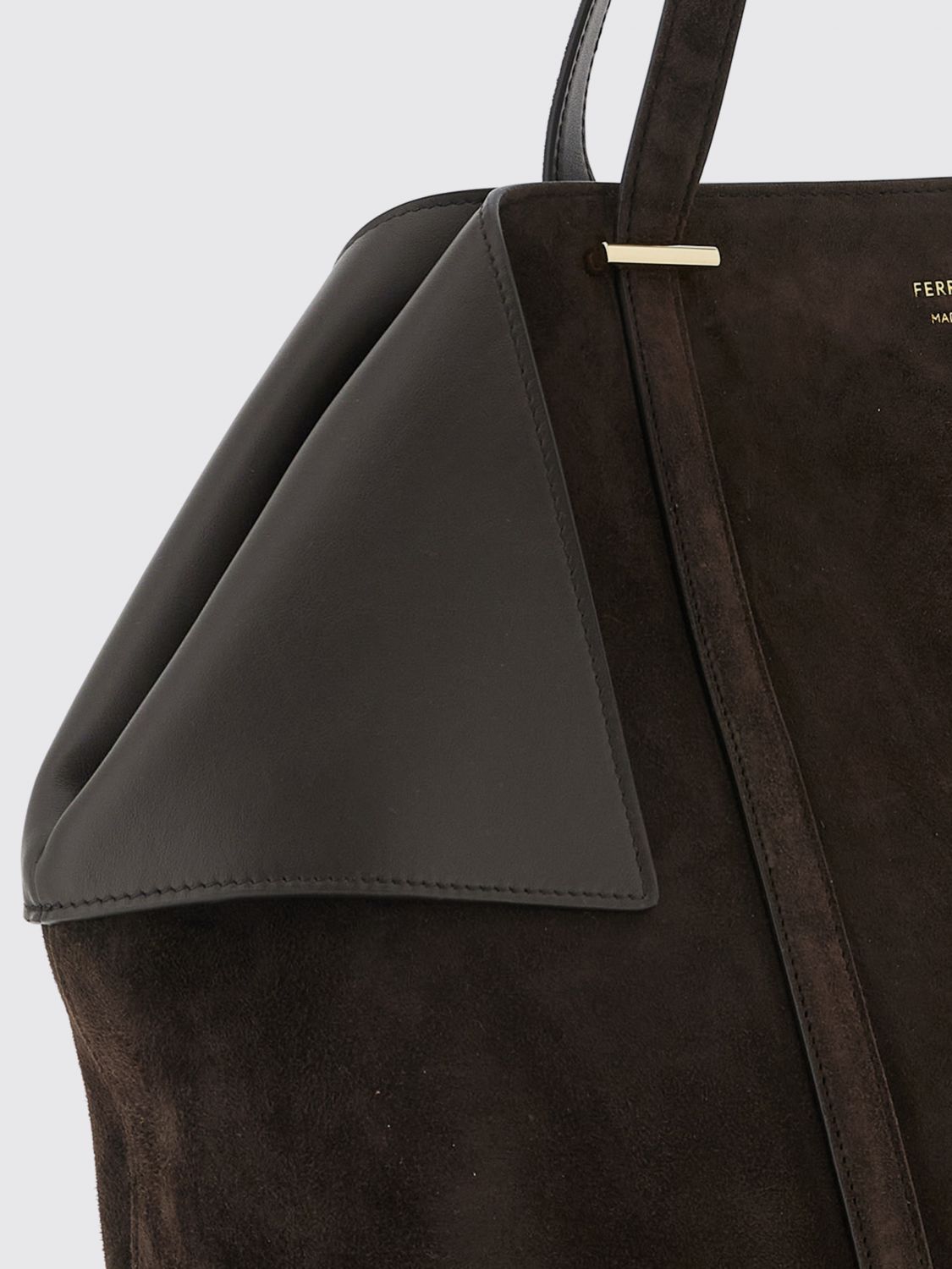 woman's tote bag