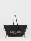 woman's tote bag